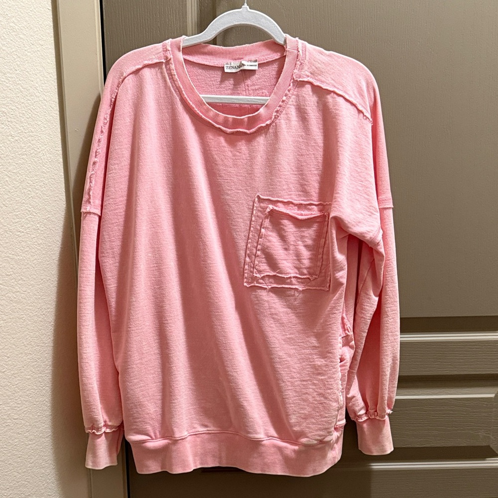 NWOT Zenana Outfitters Pink Sweater